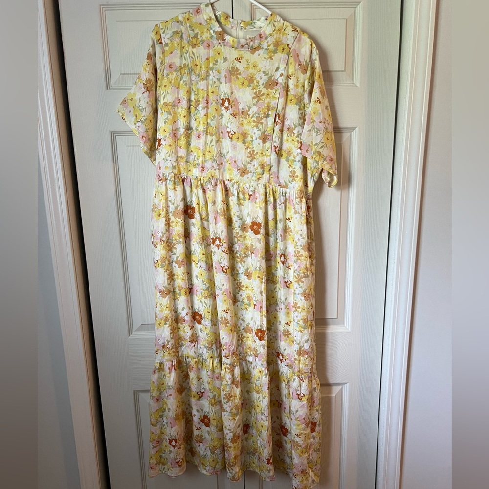 ROOLEE mom XXL yellow floral dress. EUC